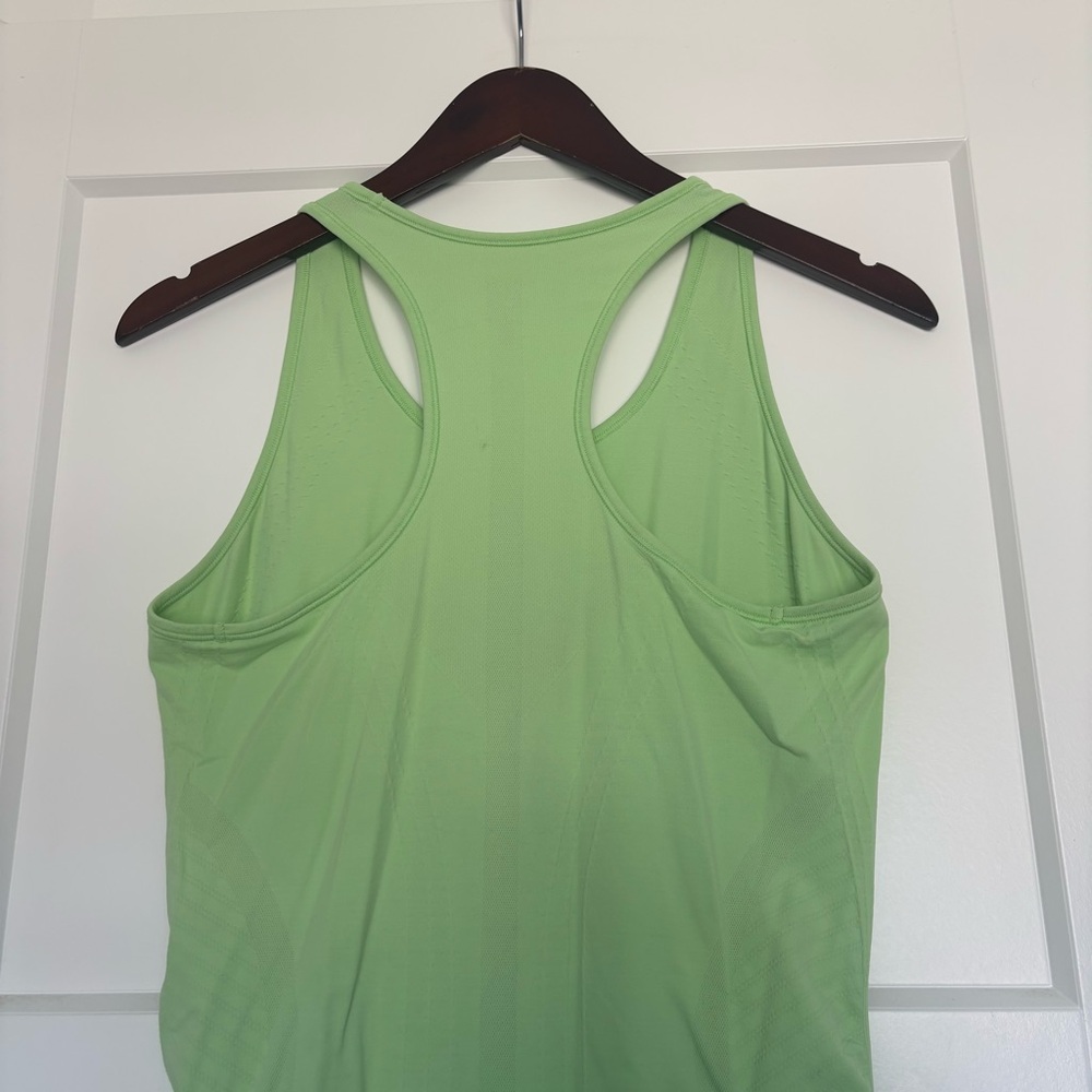• [Athleta] Racerback Tank • - Picture 6 of 7